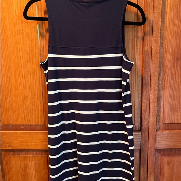 Vineyard Vines girls blue & white strip sleeveless dress ( NWT) - Picture 11 of 15